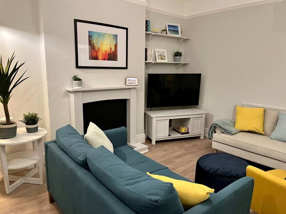 Beach Home With Garden, Close To New Forest Bornemouth Extérieur photo